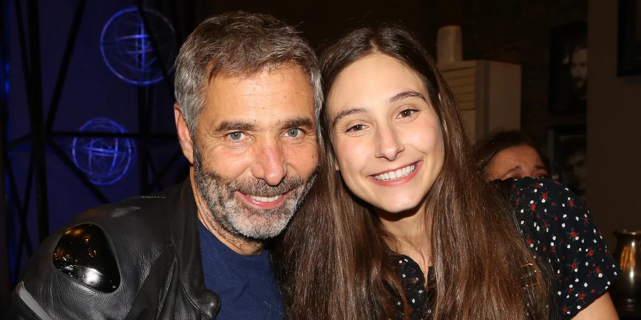 Φωτεινή Αθερίδου: «Στο δημοτικό όταν με ρωτούσαν έλεγα ότι ο μπαμπάς μου είναι υδραυλικός» atheridis atheridoy.jpg AoPvkpjWe8u1GeWy