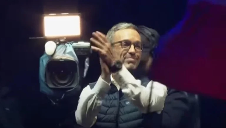 austria-m2Wp6kKznGsyRGPr