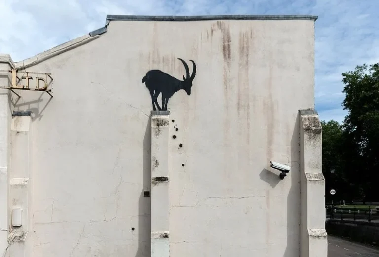 banksy-katsika-m6LJjy0gJ3uX2Opl