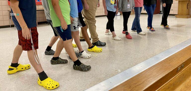 elckl9zwkaeiexs-Yg2Wq05Ng6I6rv3r