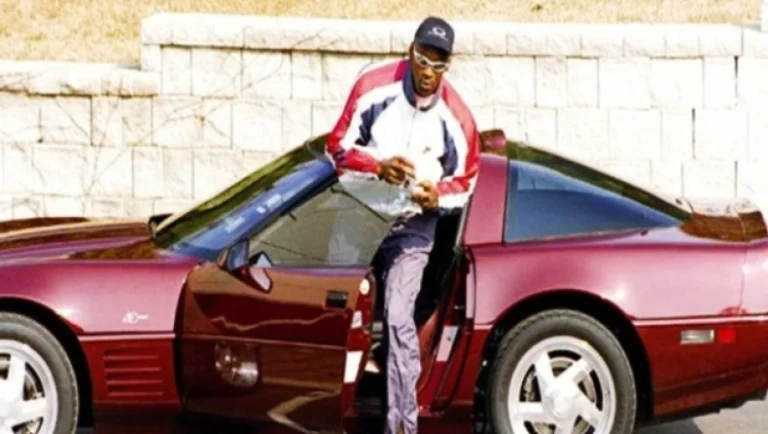 jordan-mjE9aWpej7sMQ8Rb