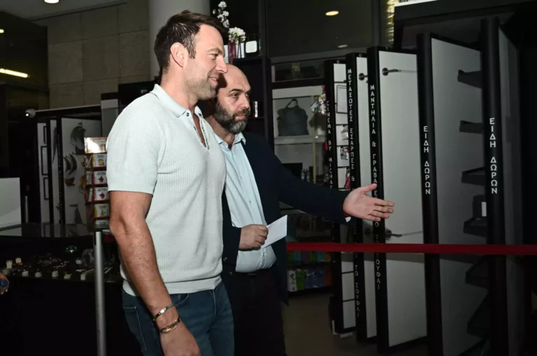 kasselakis_theatro-2048x1361-AR0y28Opo4Unn2qD