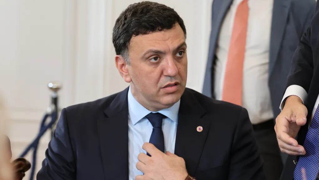 kikilias vasilis 1020.jpg AVLp0MMZZour0BqQ