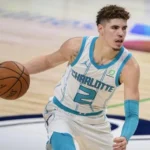 Η ομοφοβική απάντηση του Μπολ για το σουτ του Αντετοκούνμπο, του κόστισε $100.000 Η ομοφοβική απάντηση του Μπολ για το σουτ του Αντετοκούνμπο, του κόστισε $100.000