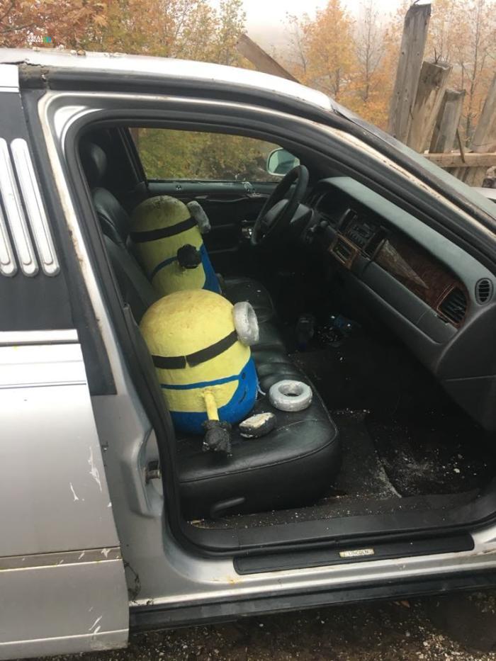 Μυστήριο με λιμουζίνα που βρέθηκε εγκαταλελειμμένη limouzina 3 A3QJLgnK74fZ814W