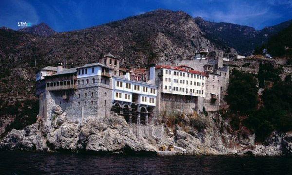 monastiria_1_d1_moni_grigoriou-mnlvzLMXVpTrRb1b