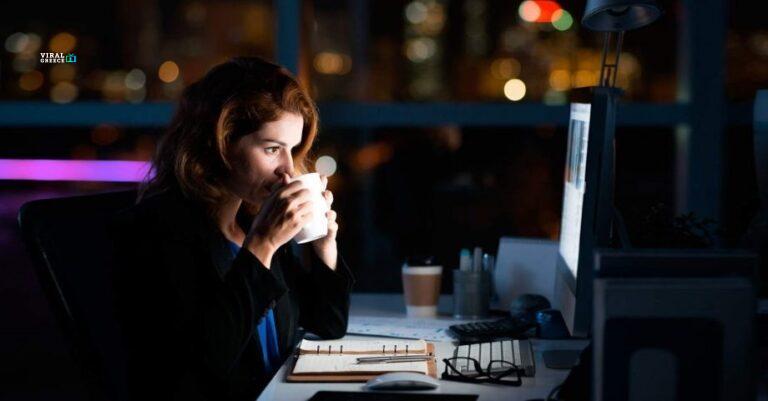 okok920x518-night-working-woman-920x480-Aq2o1WywLviwzj6K