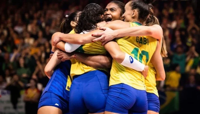 volley-mePna8ED0wTEMbkX