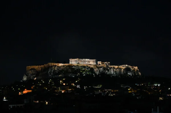 Η μεγαλύτερη νύχτα του 2024: Το χειμερινό ηλιοστάσιο και η επιστροφή της ημέρας