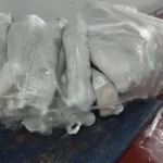 Επιχείρηση ετοιμαζόταν να διαθέσει 25,6 τόνους ακατάλληλου κρέατος στην αγορά Επιχείρηση ετοιμαζόταν να διαθέσει 25,6 τόνους ακατάλληλου κρέατος στην αγορά