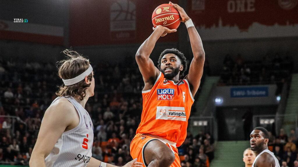 Ολυμπιακός: Στο στόχαστρο ο Τρέβιον Γουίλιαμς για τη θέση “πέντε”