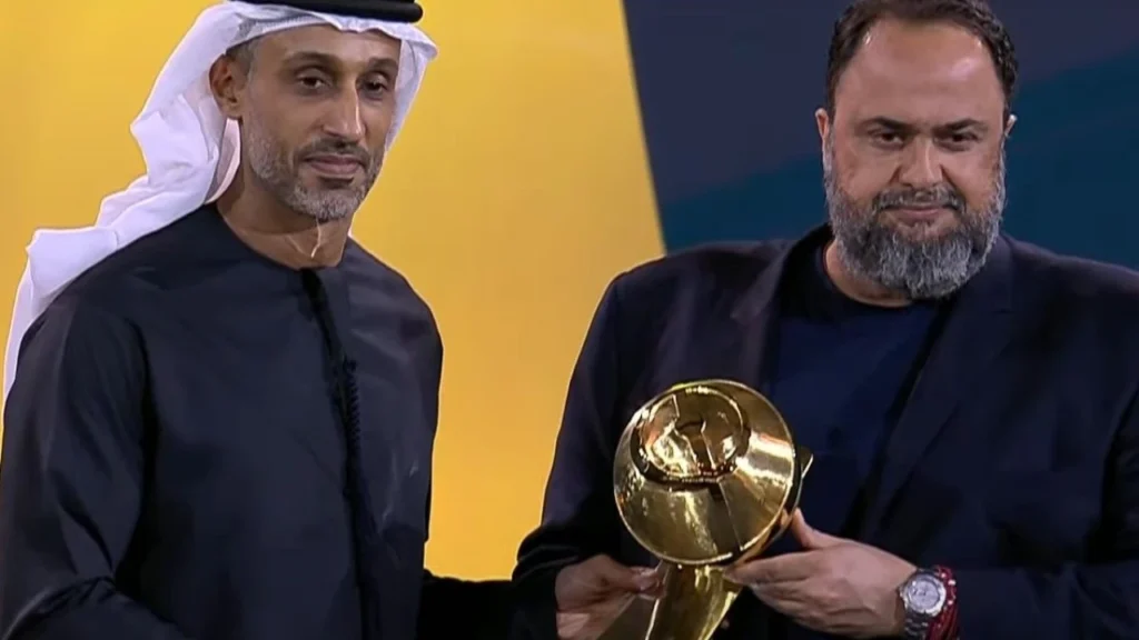 μαρινακης ντουμπαι