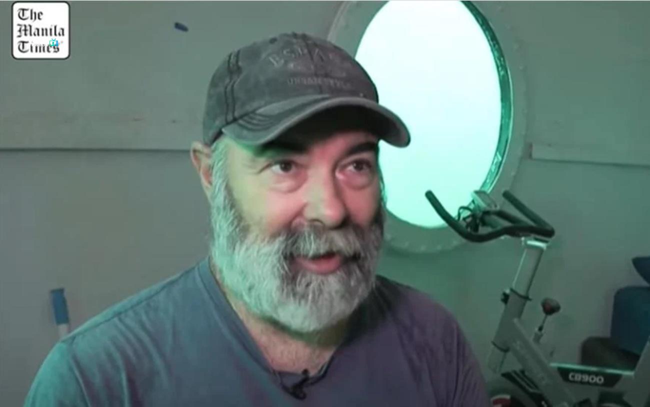 Ένας Γερμανός έσπασε το ρεκόρ υποβρύχιας διαμονής: 120 ημέρες κάτω από το νερό YPOBRIXIO-RECOR-GUINESS