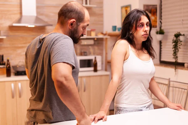 Θεσσαλονίκη: Γυναίκα έκανε κατάληψη στο σπίτι 40χρονου μετά από one night stand και χρειάστηκε η επέμβαση της αστυνομίας 