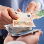 Αύξηση κατώτατου μισθού κατά 40 ευρώ από την 1η Απριλίου 2025 Αύξηση κατώτατου μισθού κατά 40 ευρώ από την 1η Απριλίου 2025