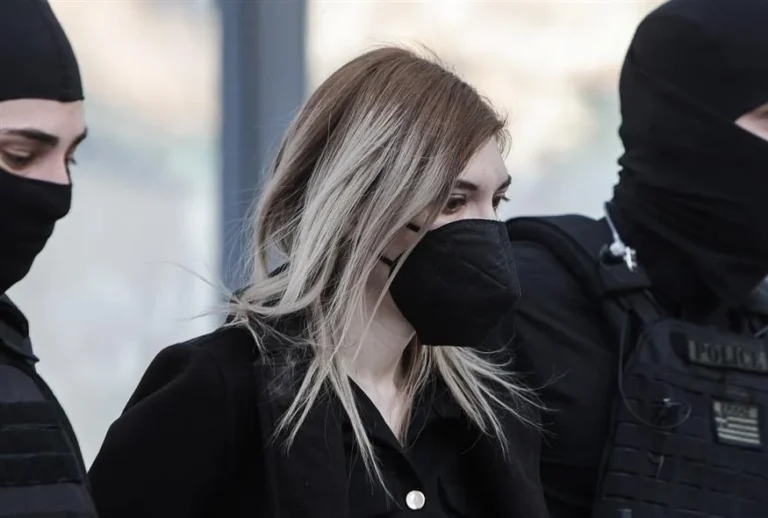 Δις ισόβια στη Ρούλα Πισπιρίγκου για τους θανάτους της Μαλένας και της Ίριδας – «Δεν θα ξεμπερδέψετε από εμένα» 6fa6dc20-8b78-46a2-9575-c5b0e5580f25