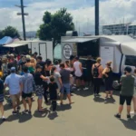 Η ελληνική γεύση κατακτά τη Νέα Ζηλανδία – Ουρές για ένα σουβλάκι από τα Greek Food Trucks Η ελληνική γεύση κατακτά τη Νέα Ζηλανδία – Ουρές για ένα σουβλάκι από τα Greek Food Trucks