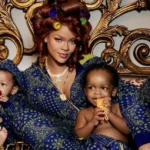 Μόνο η Ριάνα: Γέννησε με μαργαριτάρια και γυαλιά ηλίου – Σπάνιες εικόνες από τον τοκετό της