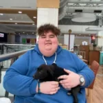 Θλίψη για τον 24χρονο TikToker Εφεκάν Κουλτούρ: Έχασε τη ζωή του λόγω επιπλοκών από την παχυσαρκία Θλίψη για τον 24χρονο TikToker Εφεκάν Κουλτούρ: Έχασε τη ζωή του λόγω επιπλοκών από την παχυσαρκία