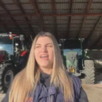 Η 20χρονη αγρότισσα που έγινε viral στο Tiktok με το τρακτέρ της! ( VIDEO ) Η 20χρονη αγρότισσα που έγινε viral στο Tiktok με το τρακτέρ της! ( VIDEO )