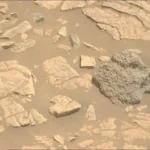 Βρέθηκε μυστηριώδες πέτρωμα στον Άρη με εκατοντάδες "αυγά αράχνης" Βρέθηκε μυστηριώδες πέτρωμα στον Άρη με εκατοντάδες “αυγά αράχνης”