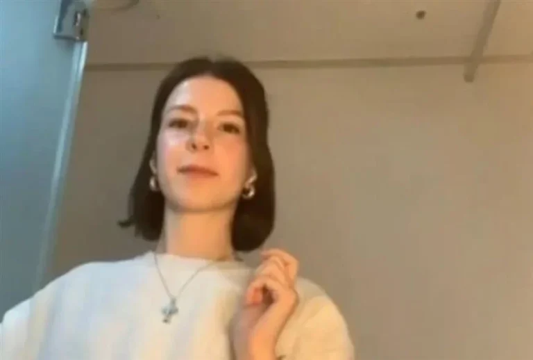 b5ed2c4f-936e-42ea-a98c-bc9b15073369