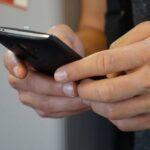 Χάκαρε την πεθερά της και έστειλε τις ερωτικές της συνομιλίες με άλλους άνδρες στον πρώην σύζυγό της 