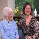 Viral στα 103 της: Η γιαγιά Τζόαν κατακτά το TikTok μέσα από τον οίκο ευγηρίας