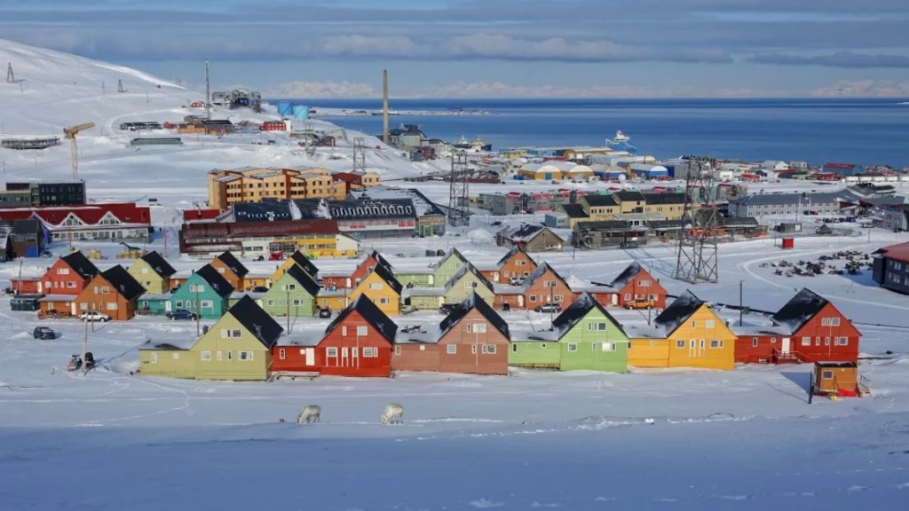 longyearbyen 1 Viral Greece