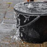 Πάτρα: 60χρονη έριξε κουβά με χλωρίνη σε φοιτήτρια