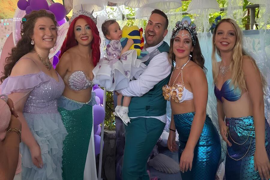 Η βάφτιση «υπερπαραγωγή» της κόρης του Μαυρίκιου Μαυρικίου και της Ιλάειρας Ζήση b mavrikios vaftisi 2 1 1