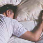 Το λάθος που κάνουμε όλοι το πρωί με το ξυπνητήρι – Ποια ώρα πρέπει να το ρυθμίσεις Το λάθος που κάνουμε όλοι το πρωί με το ξυπνητήρι – Ποια ώρα πρέπει να το ρυθμίσεις