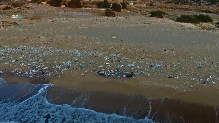 Αυτή είναι η πιο βρώμικη παραλία στην Ελλάδα σύμφωνα με τη WWF kriti_paralia