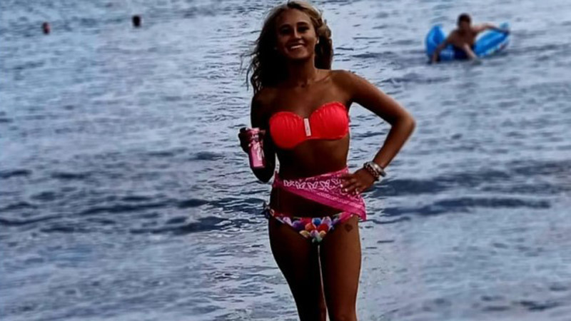 Μαύρισμα ή εμμονή; Η 18χρονη που δεν μπορεί να σταματήσει το σολάριουμ 2 mavrisma