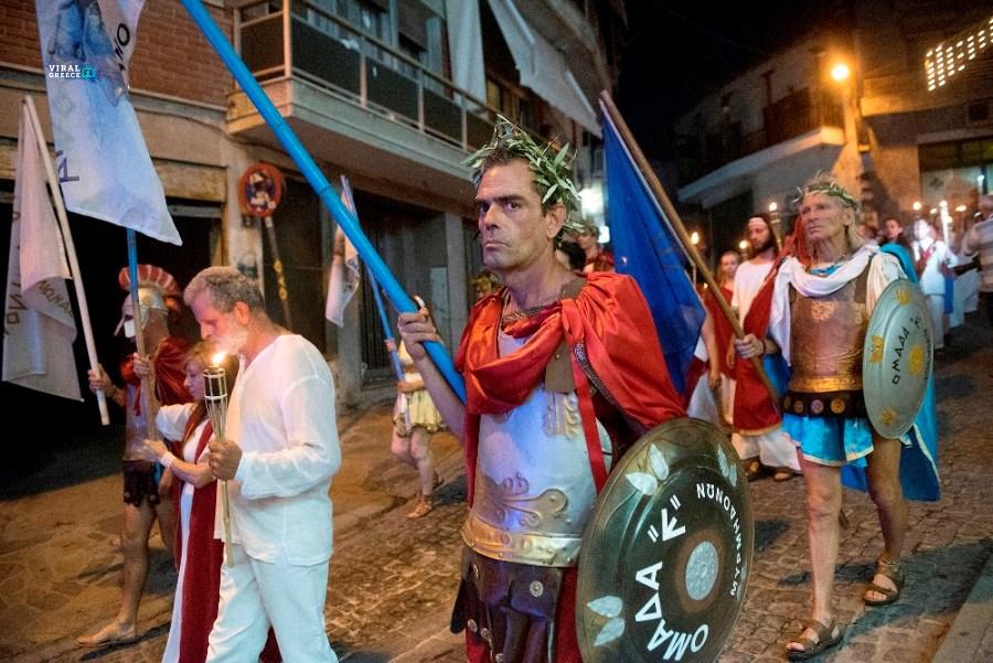 Όλυμπος 2025: Οι Δωδεκαθεϊστές τίμησαν τα «Προμήθεια» για 30ή χρονιά – Παρέλαση στο Λιτόχωρο ( VIDEO )