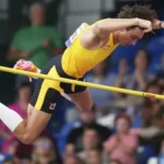 Νέο παγκόσμιο ρεκόρ από τον Ντουπλάντις – Πέταξε στα 6,29 μέτρα στη Βουδαπέστη ( VIDEO )