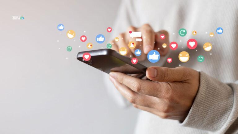 shutcdcdterstock_2555954279-1