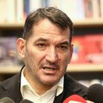 Ο Πύρρος Δήμας μετά τα σχόλια για την πώληση της Ολυμπιακής δάδας: «Εφάρμοσα στην πράξη το ολυμπιακό ιδεώδες»