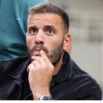 Φραστικό επεισόδιο με τον Νίκο Παππά στο Κολωνάκι – Στο τμήμα οι εμπλεκόμενοι