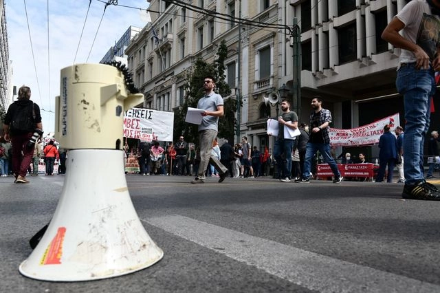 Πανελλαδική απεργία 1ης Οκτωβρίου: Παραλύει η χώρα ενάντια στο 13ωρο