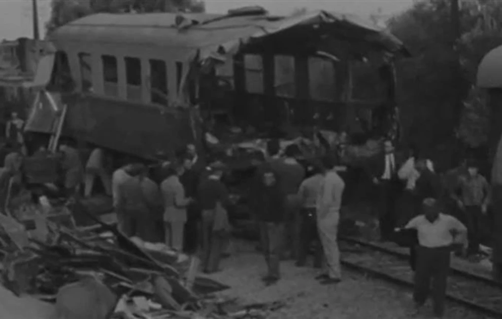 Σαν σήμερα 30 Σεπτεμβρίου 1968: Το πολύνεκρο δυστύχημα στο Δερβένι Κορινθίας και η τραγική ιστορία δύο αδελφών