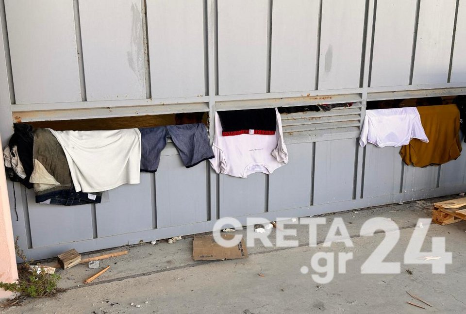 Κρήτη: Πάνω από 1.100 μετανάστες στην Αγυιά – Σοβαρές ελλείψεις και φόβοι για υγειονομική κρίση 2 metanastes agia 15 9 25 1