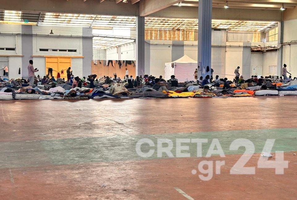 Κρήτη: Πάνω από 1.100 μετανάστες στην Αγυιά – Σοβαρές ελλείψεις και φόβοι για υγειονομική κρίση njk