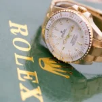 Rolex Ελλάς: Αύξηση πωλήσεων παρά μείωση κερδών – Στα 10,68 εκατ. ευρώ το μέρισμα για το 2024