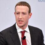 Ο Μαρκ Ζούκερμπεργκ μηνύει το Facebook για κλείσιμο του λογαριασμού του Ο Μαρκ Ζούκερμπεργκ μηνύει το Facebook για κλείσιμο του λογαριασμού του