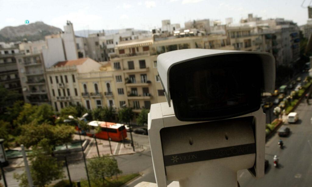 Οι «έξυπνες» κάμερες στους δρόμους της Αττικής δεν λειτουργούν ακόμη – Τι ισχύει στην πραγματικότητα