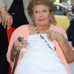 Πουλήθηκε η βίλα της Βέφας Αλεξιάδου για 2,2 εκατ. ευρώ Πουλήθηκε η βίλα της Βέφας Αλεξιάδου για 2,2 εκατ. ευρώ