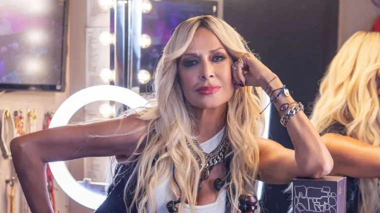 ANNA VISSI 1