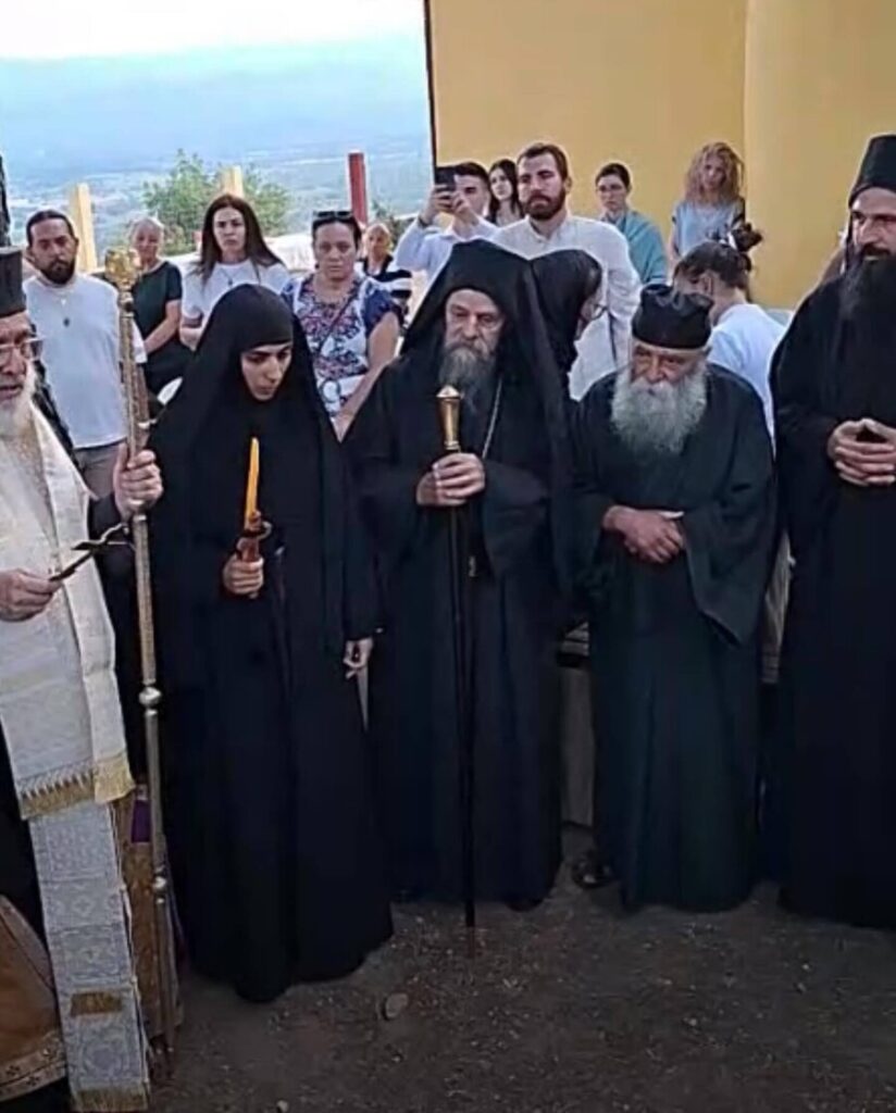 Helen Mazlou: Από TikToker σε μοναχή Υπομονή – Το νέο της account «Επιστροφή στον Χριστό» 3 HELEN MAZLOU MONAXI 5ede7
