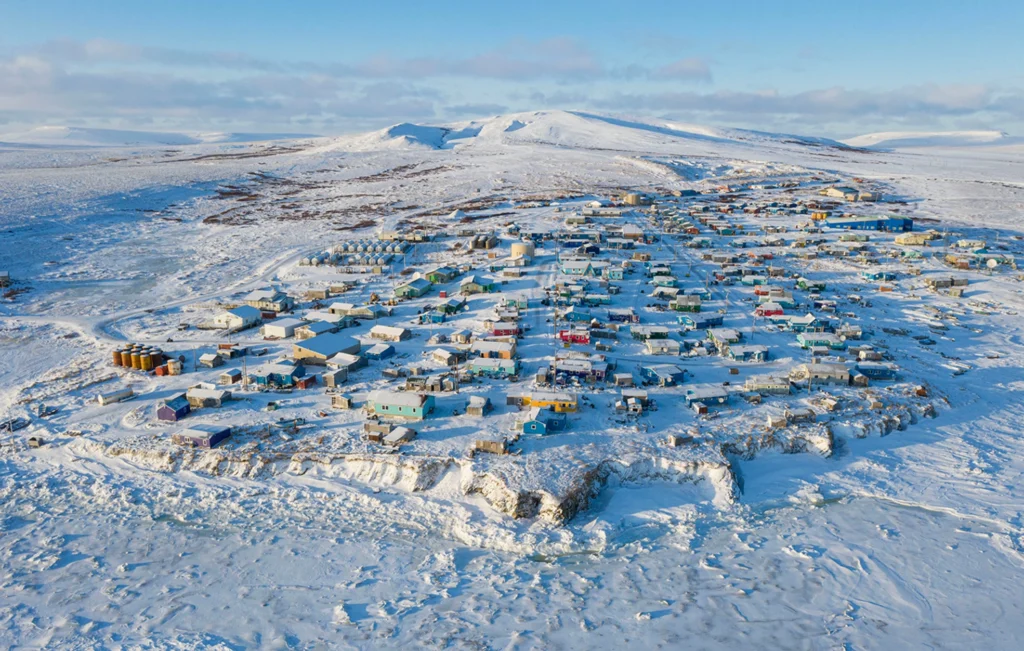 Σαν σήμερα 18 Οκτωβρίου το 1867: Η «παγωμένη έρημος» της Αλάσκας γίνεται αμερικανική — Μια «σπατάλη» που αποδείχθηκε χρυσάφι